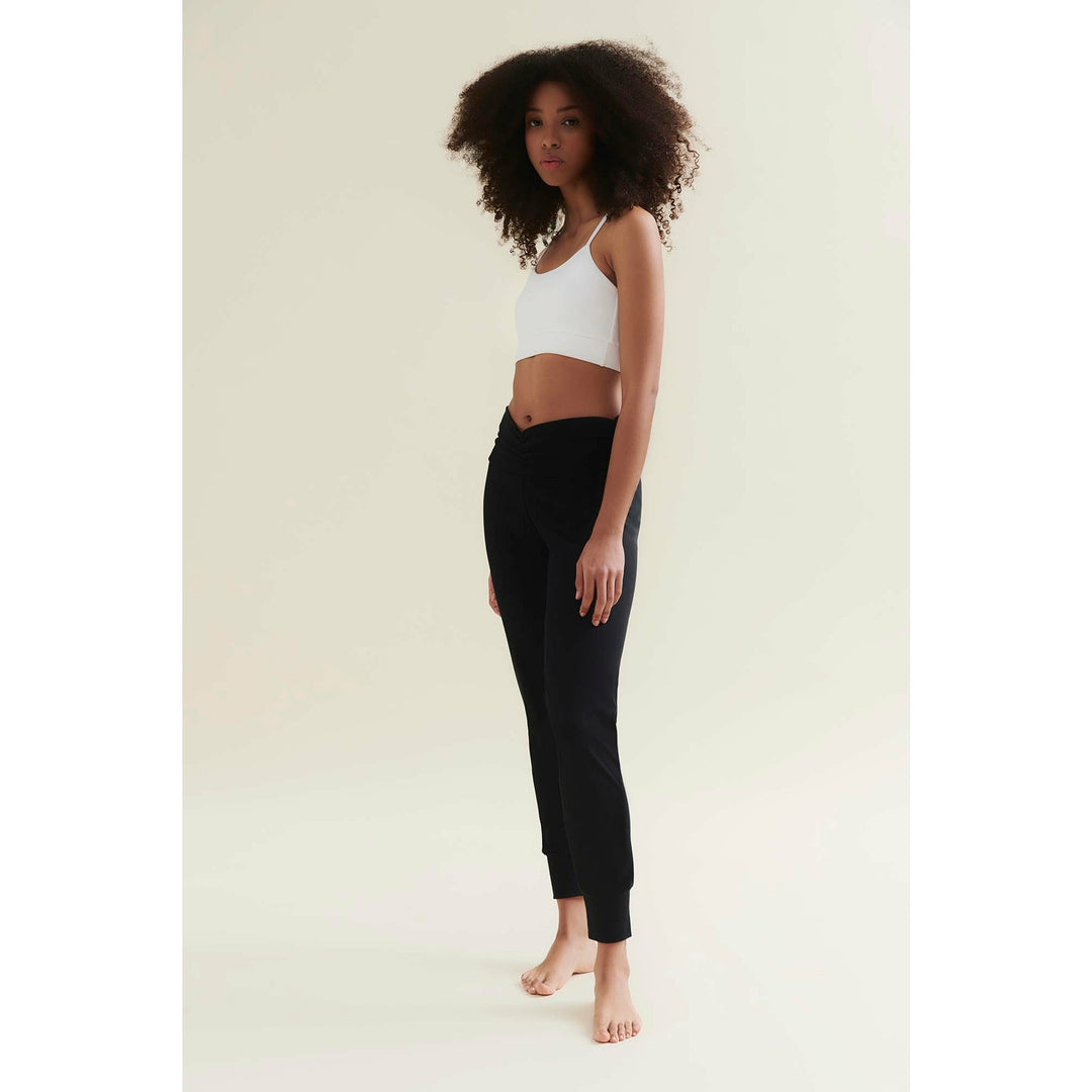 Best black yoga pants on sale